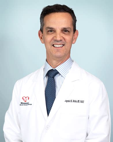 Eugenio M Bricio, MD 